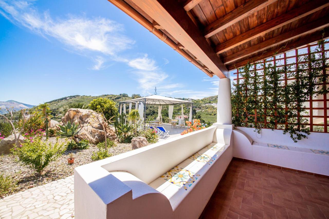 B&B Villa Maristella Липари Екстериор снимка
