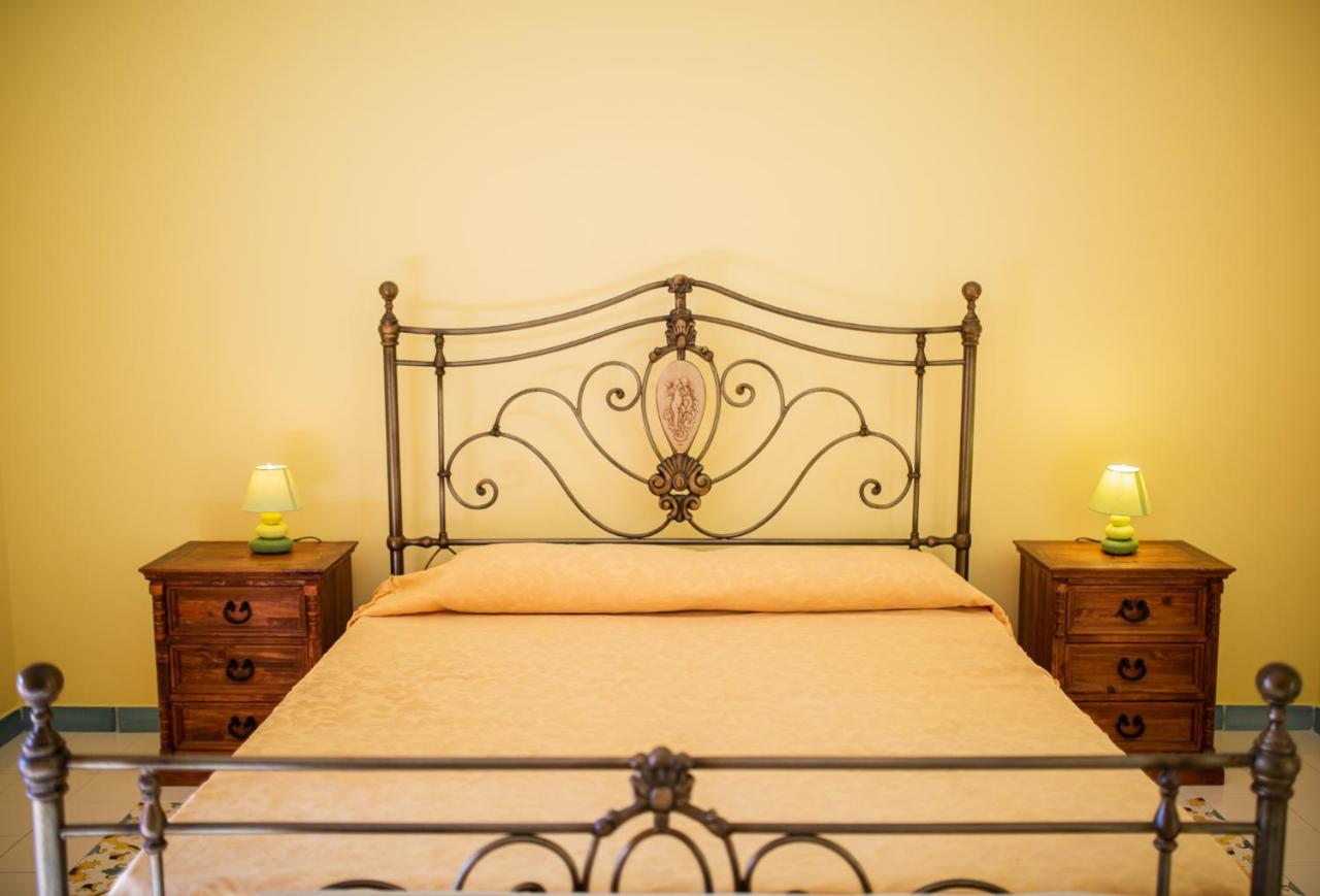 B&B Villa Maristella Липари Екстериор снимка