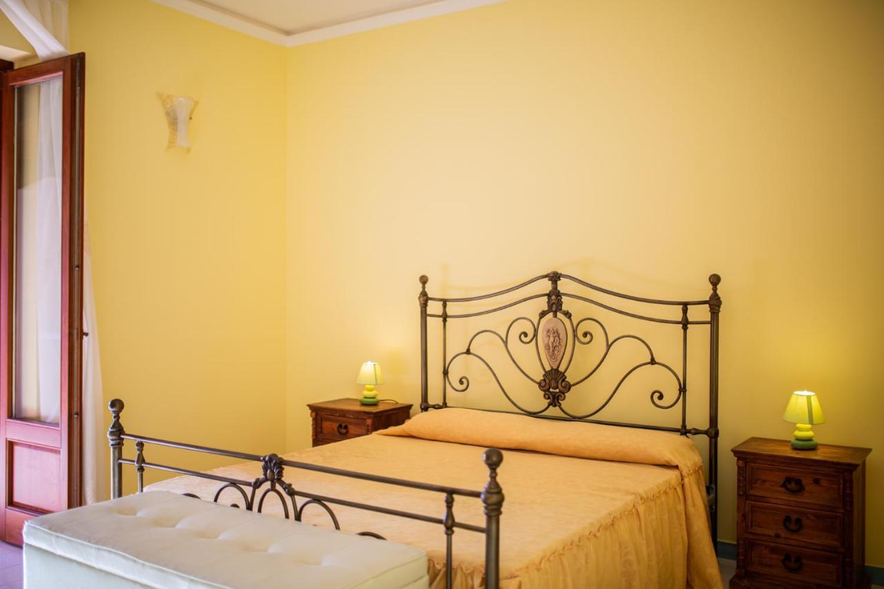 B&B Villa Maristella Липари Екстериор снимка